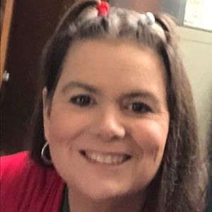 Meet your Posher, Stacy